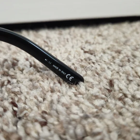 Dior Signature B2U Sunglasses - Picture 5 of 10